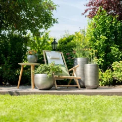 Pflanzgefäß 'Rowen', Silber, Ø 38 X H 62 Cm -Garten Saat Verkäufe 3210801614 3210801615 3210801617 3210801618 3210801635 3210801636 3210801637 3210801638 Pflanzgefaess Rowen silber 2 114961