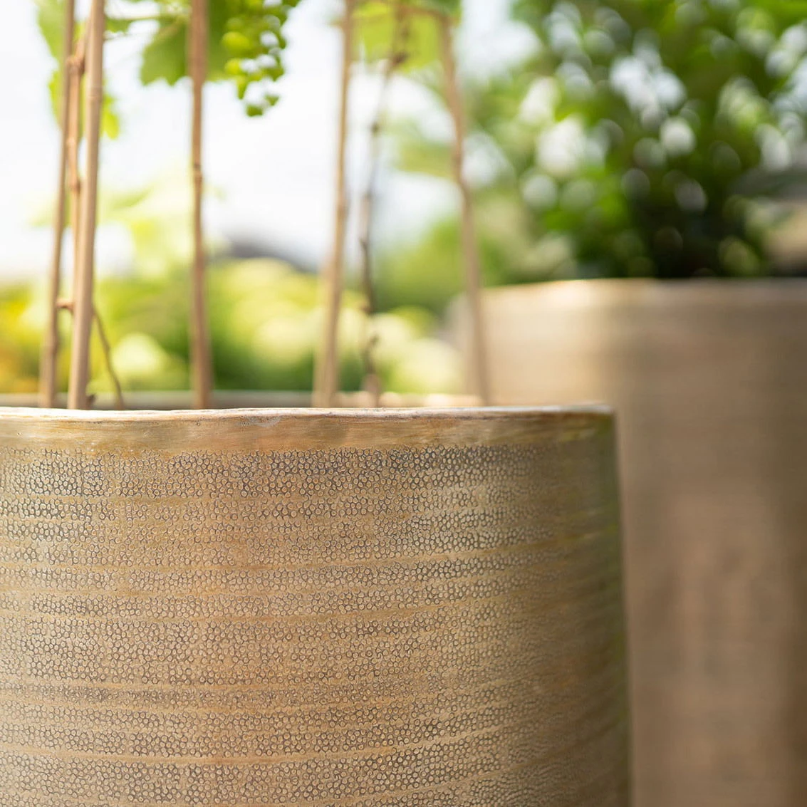 Pflanzgefäß 'Rowen', Gold, Ø 41 X H 72 Cm 8 Pflanzgefäß 'Rowen', Gold, Ø 41 X H 72 Cm – Bild 6